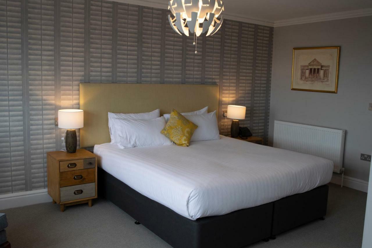 Hotel The Weir *